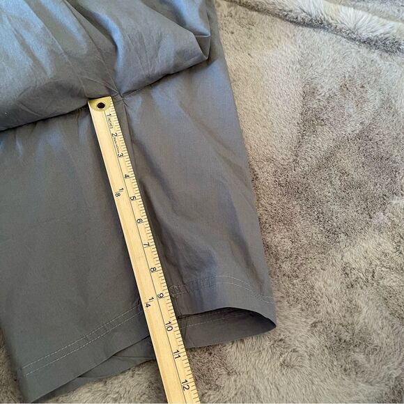 NWT Columbia Men's Washed Out Shorts size 30 - Picture 7 of 10